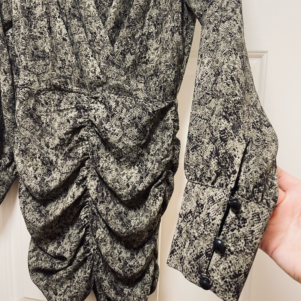 Women dress